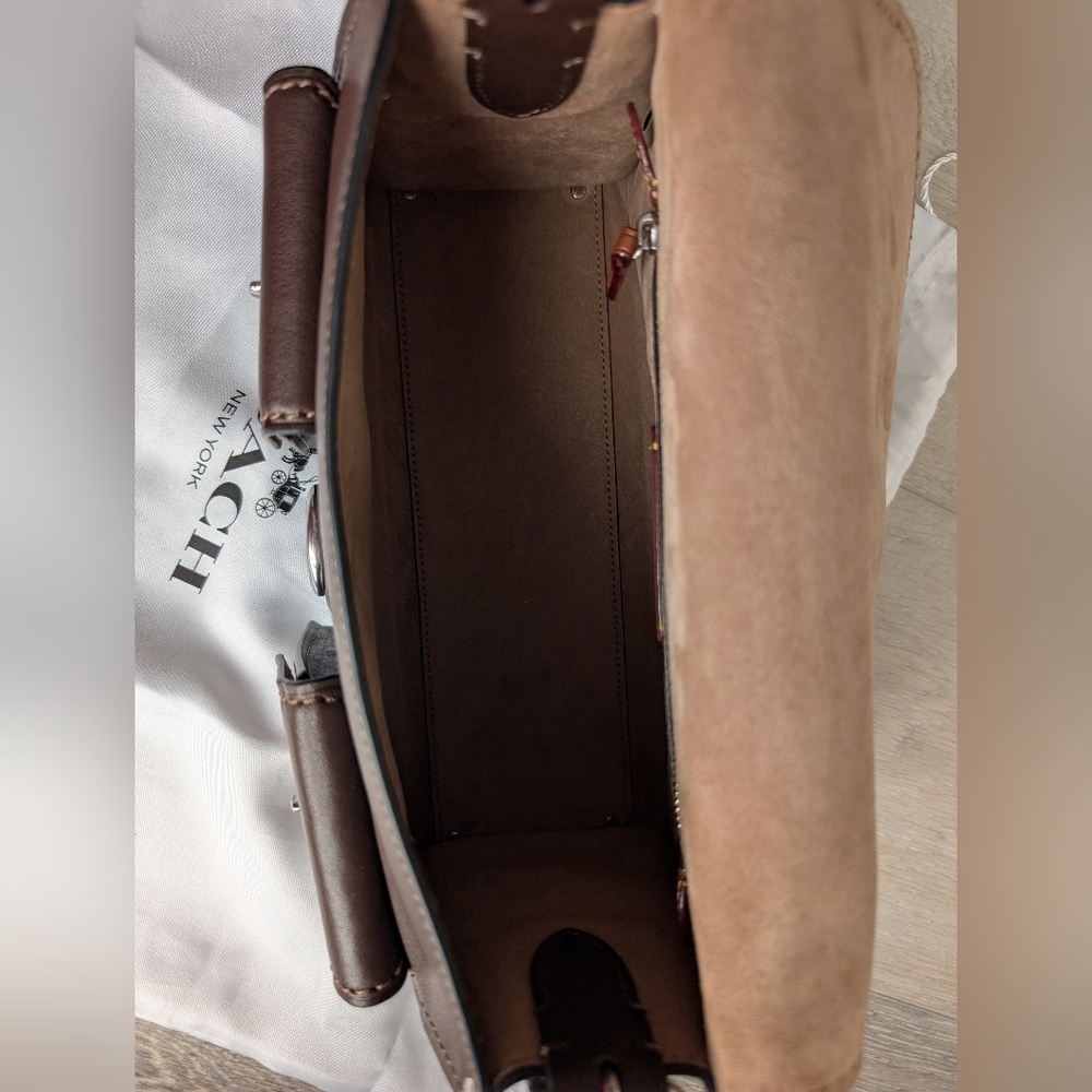 Coach Cargo Turnlock Soft Tabby In Maple - Picture 7 of 10